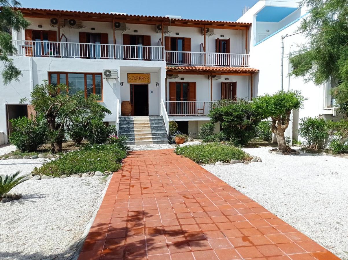 Hotel Zorbas Sougia Exterior foto