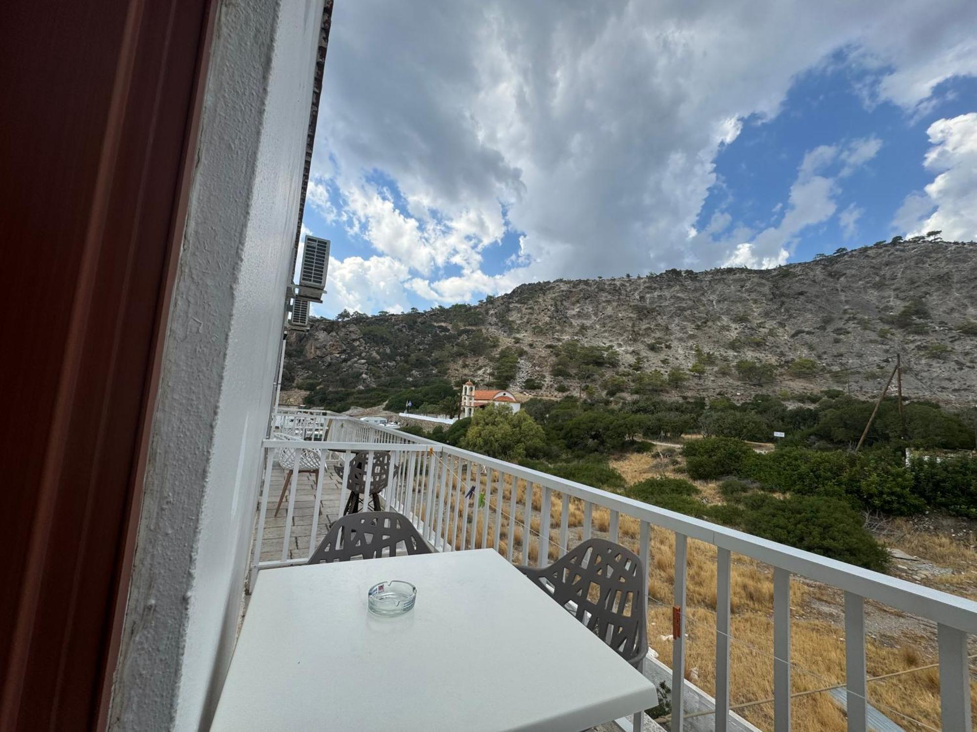 Hotel Zorbas Sougia Exterior foto